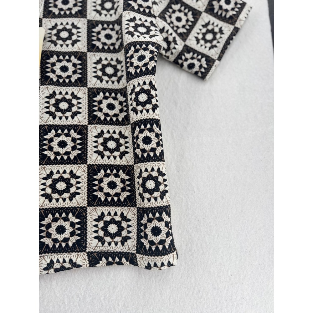 Malibu - Button Down Shirt Linen Look Geometric Tile - Black/Natural - L - Mens - Picture 6 of 10
